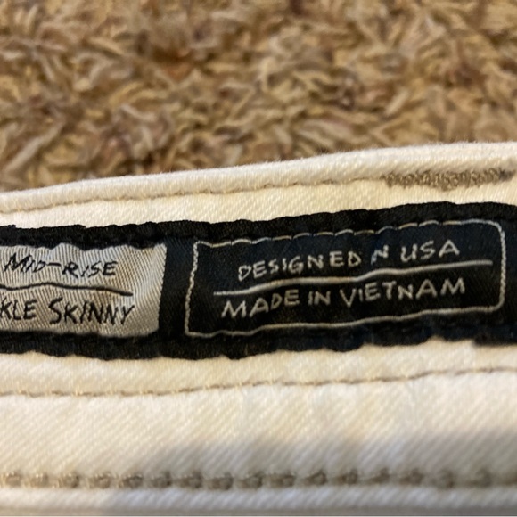 Miss Me Cream Skinny Jeans with Decorative Zips - Picture 4 of 7